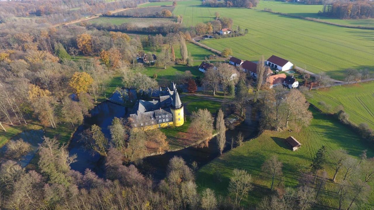 Schlosspark Hollwinkel Preußisch Oldendorf Exterior photo